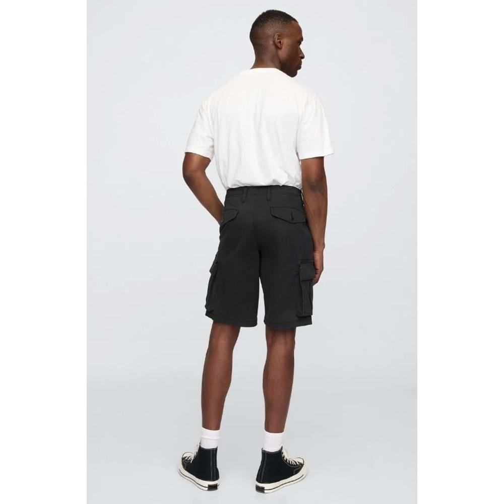 Gap 11