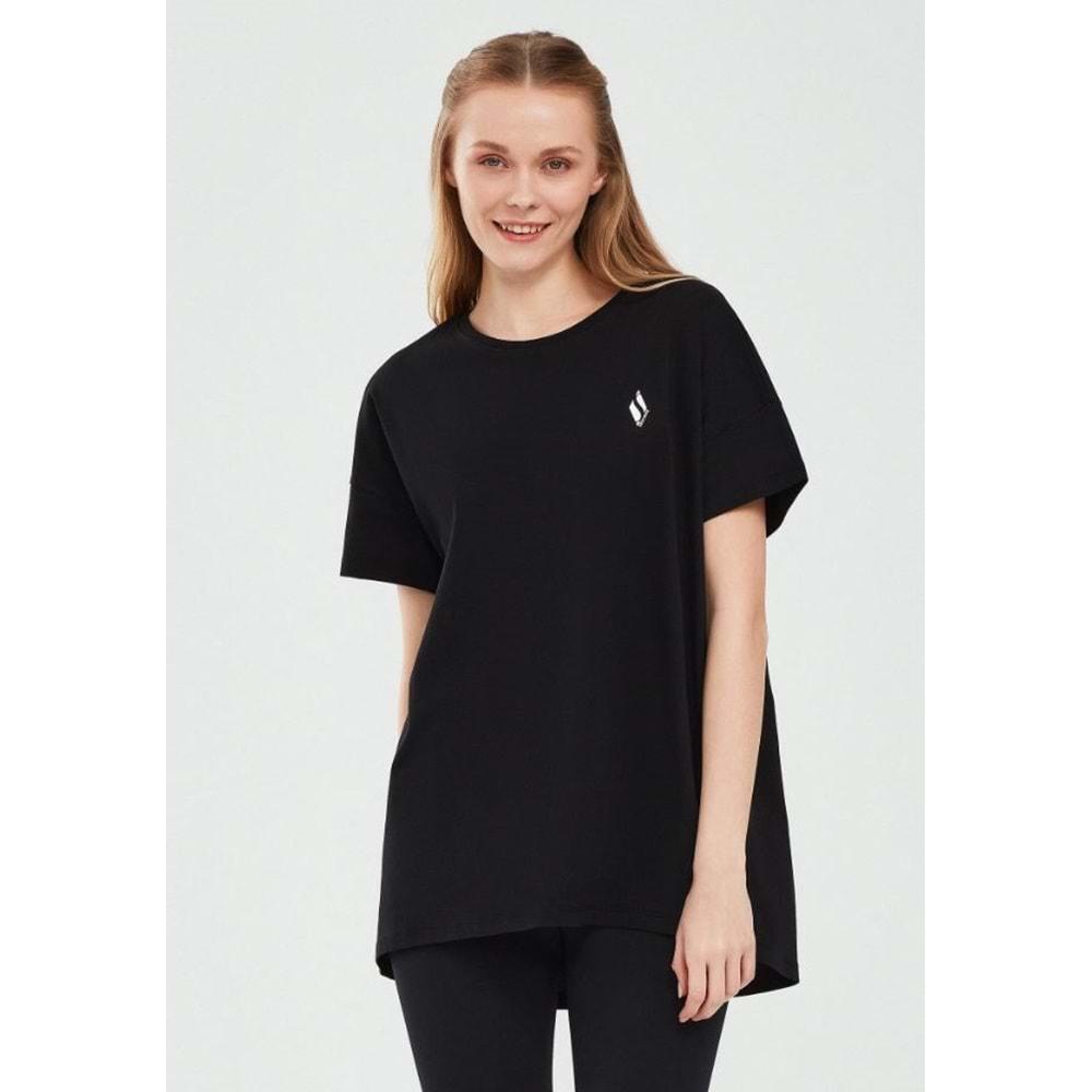 Skechers W Performance Tops Crew Neck T-shirt S221482-001 Kadın Tişört
