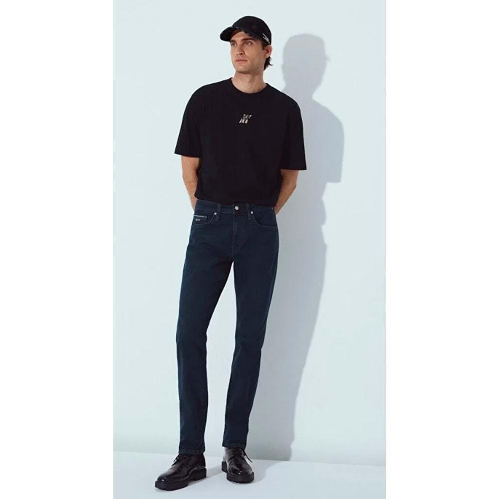 Mavi 0035183807 Marcus Mavi Pro Koyu Gölgeli Mavi Jean Pantolon Erkek Kot Pantolon