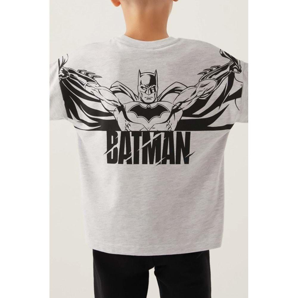 Batman Lisanslı L1692 With Emblem T-Shirt ve Kapri Alt Üst Erkek Çocuk Takımı