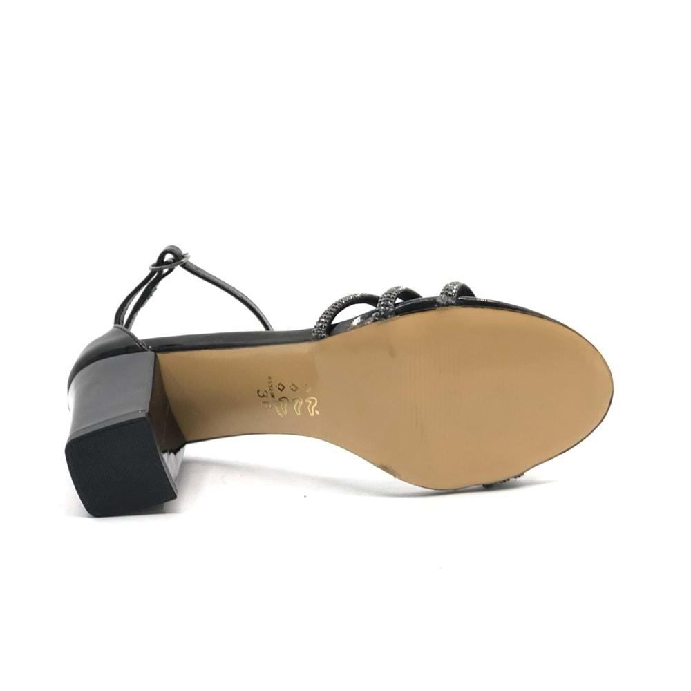 İremsu Üç Şerit Taş Detaylı 7 cm Topuklu Kadın Abiye Ayakkabı