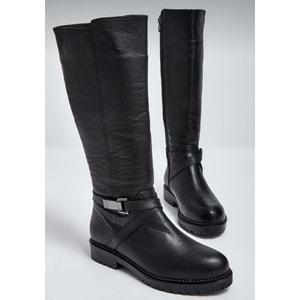 Ayakdaş Tokalı Düz Deri Kadın Çizme