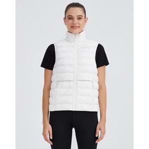 Skechers W Outerwear Padded Vest S231239-100 Kadın Yelek