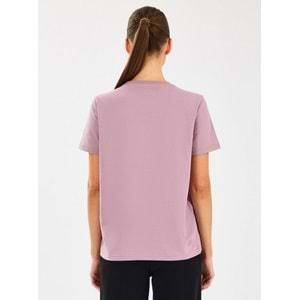 Skechers W Essential Crewneck T-shirt S2510029-620 Kadın Tişört