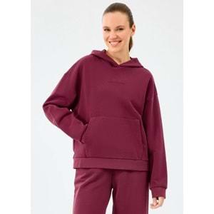 Skechers W Essential Hoodie Sweatshirt S2610013-3877 Kadın Kapüşonlu Sweatshirt